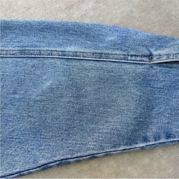 Vintage Guess 90s Denim Jean Jacket Blue Trucker Style Crop - Picture 15 of 15